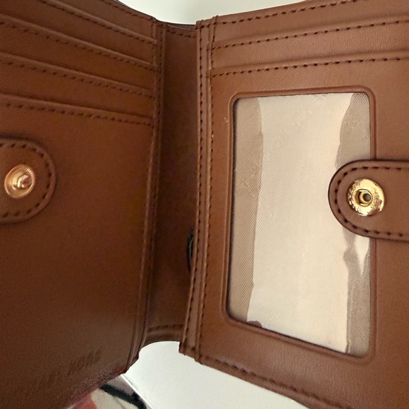 Cream Patterned Wallet - Picture 2 of 3